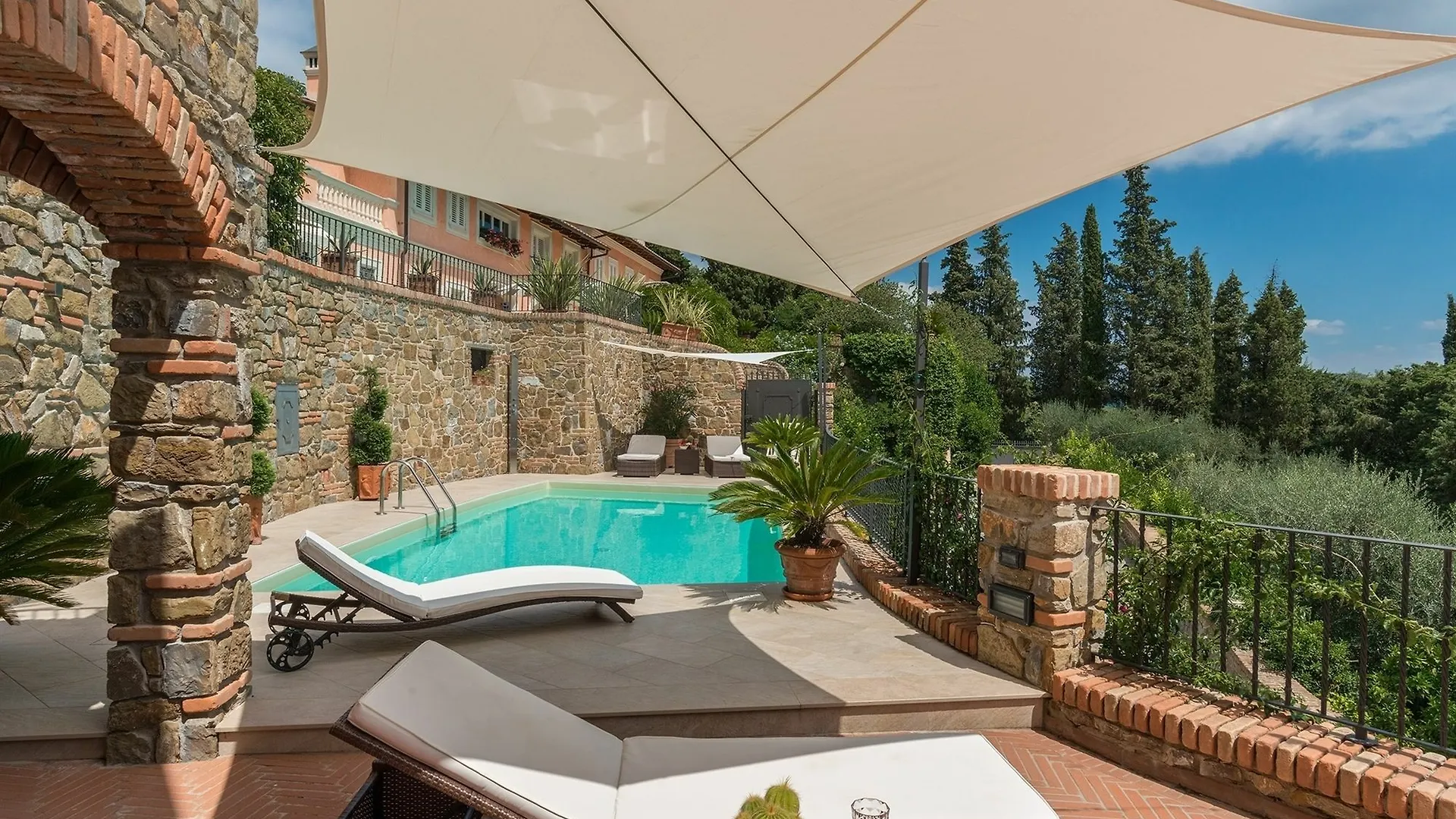 Le Panteraie Villa Montecatini Terme 0*,  Italy
